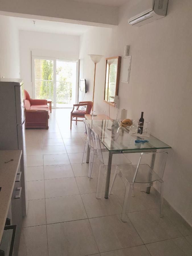 Paphos Apartments 外观 照片
