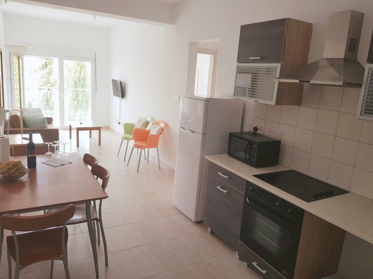 Paphos Apartments 外观 照片